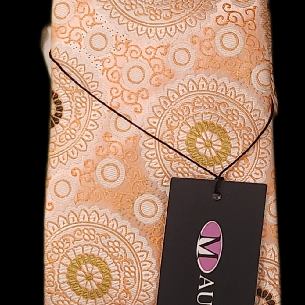 Elegant Orange Patterned Tie